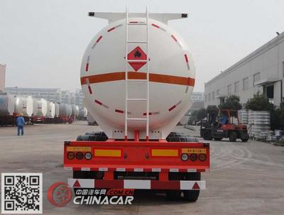 滁州運(yùn)輸公司引進(jìn)XYZ9404GRY興揚(yáng)牌易燃液體罐式運(yùn)輸半掛車，提升安全與效率