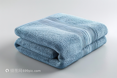 藍色毛巾與化妝品 清潔與美的完美搭配